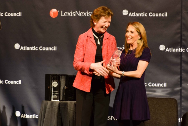 Mary Robinson receives LexisNexis Rule of Law Award